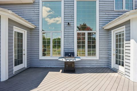 Tiny photo for 6605 Oakwood Manor Drive, Crystal Lake, IL 60012 (MLS # 12425088)