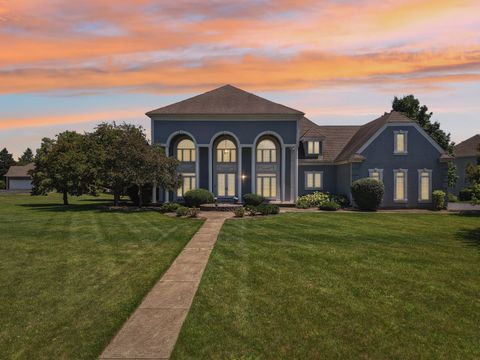 Tiny photo for 6605 Oakwood Manor Drive, Crystal Lake, IL 60012 (MLS # 12425088)