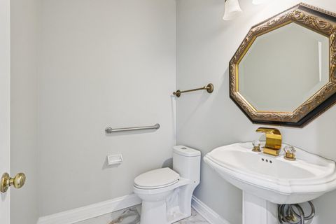 Tiny photo for 6605 Oakwood Manor Drive, Crystal Lake, IL 60012 (MLS # 12425088)