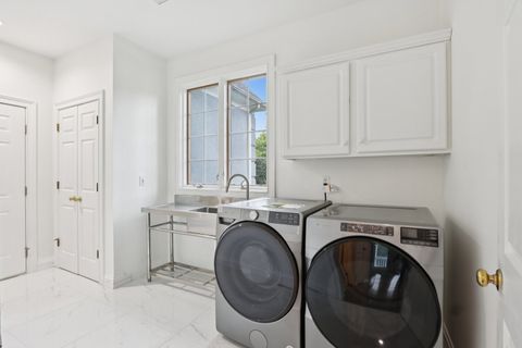 Tiny photo for 6605 Oakwood Manor Drive, Crystal Lake, IL 60012 (MLS # 12425088)