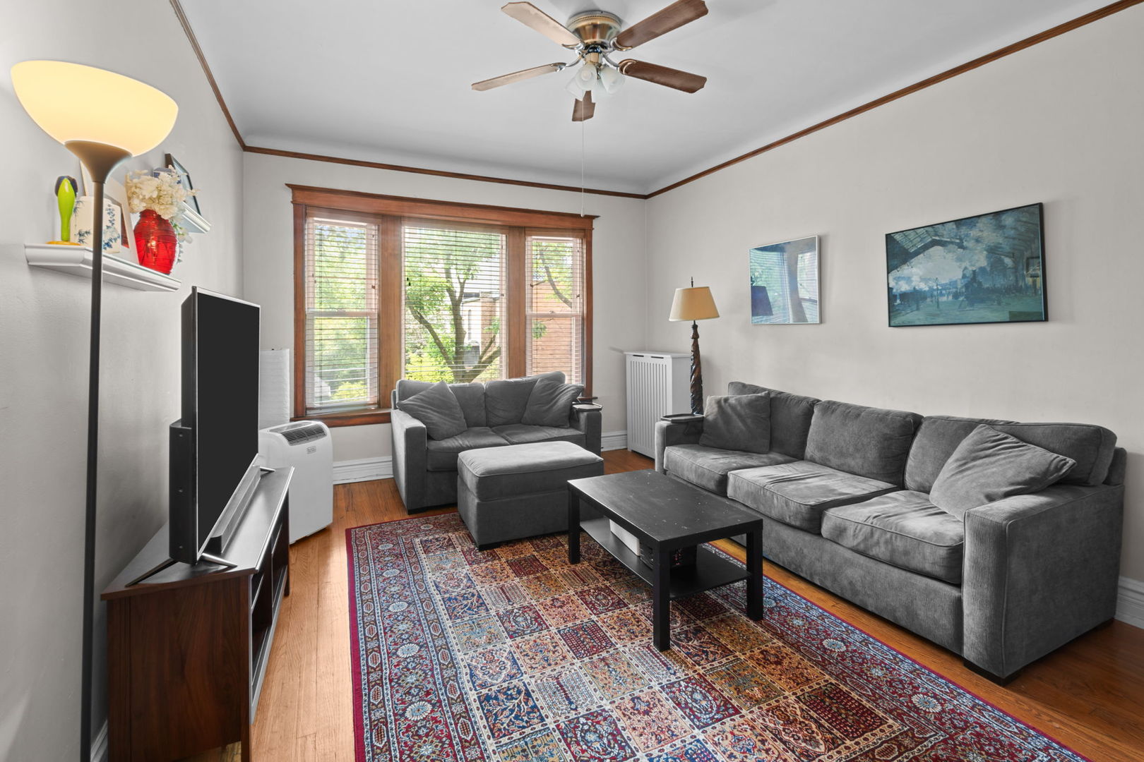 1410 E 56th Street 2
