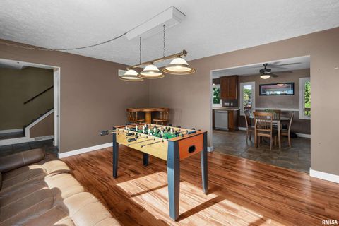 Tiny photo for 2506 E 35TH Street Court, Davenport, IA 52807 (MLS # QC4268753)