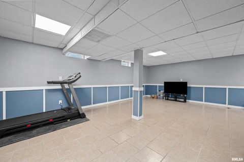 Tiny photo for 2506 E 35TH Street Court, Davenport, IA 52807 (MLS # QC4268753)