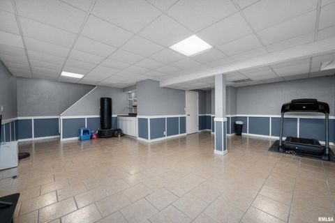 Tiny photo for 2506 E 35TH Street Court, Davenport, IA 52807 (MLS # QC4268753)