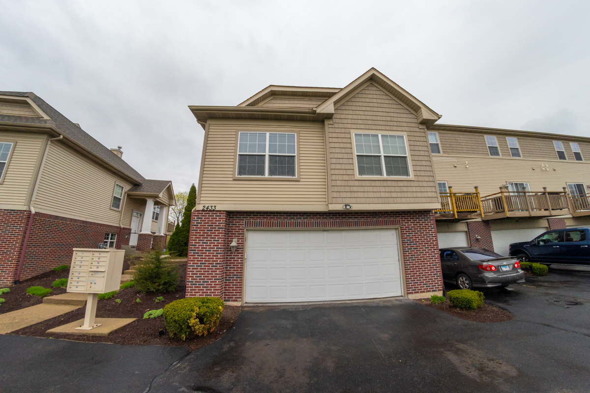 2433 River Oaks Lane 6