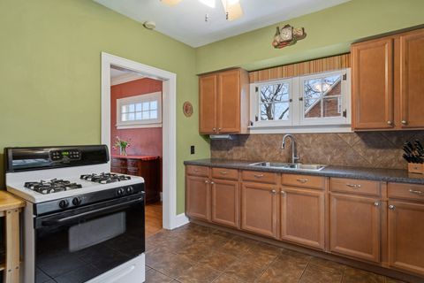 Tiny photo for 917 Division Street, Lisle, IL 60532 (MLS # 12567980)