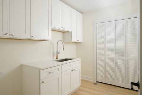 Tiny photo for 513 W 28th Place, Chicago, IL 60616 (MLS # 12770974)