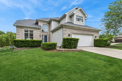 Photo of 615 Wood Creek Drive, Antioch, IL 60002 (MLS # 12654561)
