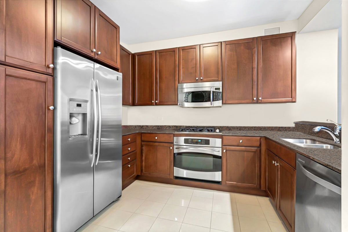 600 N LAKE SHORE Drive 407