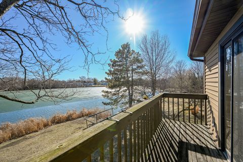 Tiny photo for 123 Heather Lane, Streamwood, IL 60107 (MLS # 12572315)