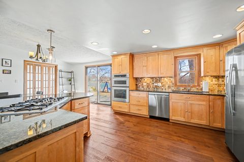 Tiny photo for 123 Heather Lane, Streamwood, IL 60107 (MLS # 12572315)