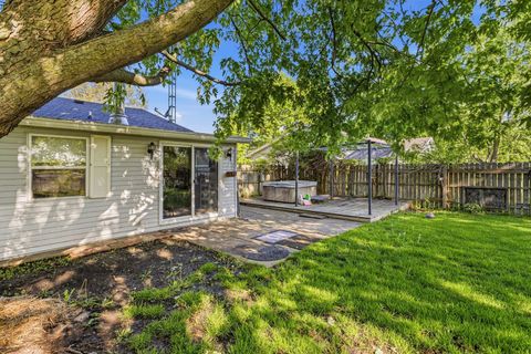 Tiny photo for 505 S Vine Street, Camargo, IL 61919 (MLS # 12631545)