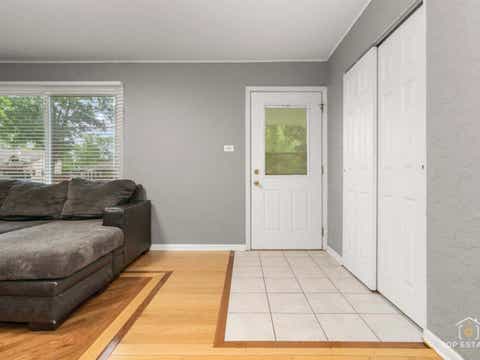 Tiny photo for 3731 Wren Lane, Rolling Meadows, IL 60008 (MLS # 12697225)