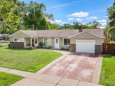 Tiny photo for 3731 Wren Lane, Rolling Meadows, IL 60008 (MLS # 12697225)