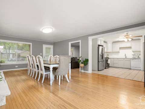 Tiny photo for 3731 Wren Lane, Rolling Meadows, IL 60008 (MLS # 12697225)