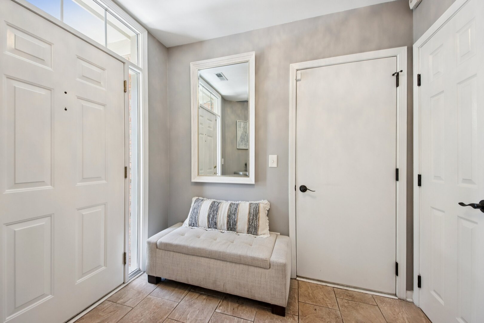 301 E Evergreen Avenue