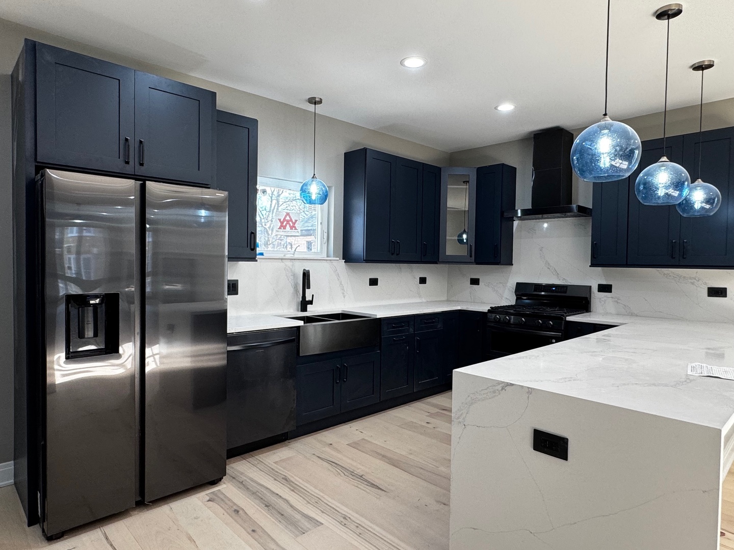 4348 W Thomas Street