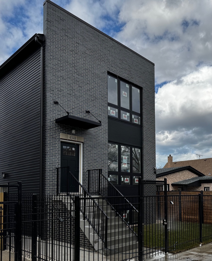 4348 W Thomas Street