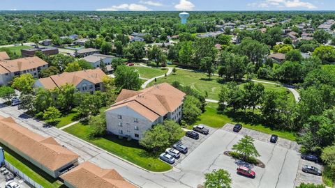 Tiny photo for 6855 Forestview Drive #1D, Oak Forest, IL 60452 (MLS # 12680310)