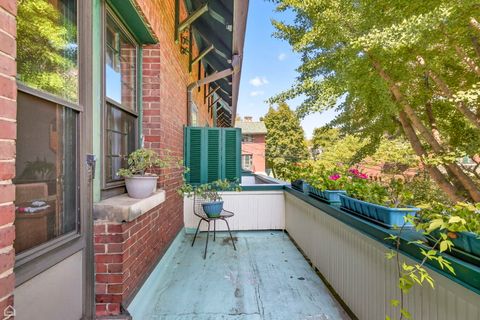 Tiny photo for 5611 S Kenwood Avenue, Chicago, IL 60637 (MLS # 12491486)