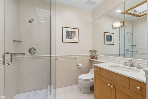 Tiny photo for 5611 S Kenwood Avenue, Chicago, IL 60637 (MLS # 12491486)