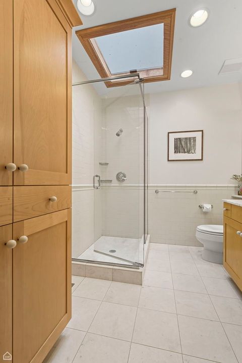 Tiny photo for 5611 S Kenwood Avenue, Chicago, IL 60637 (MLS # 12491486)