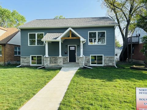3906 W West Avenue McHenry IL 60050