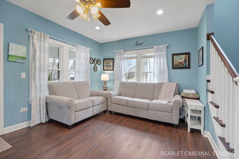Tiny photo for 314 E Jefferson Avenue, Wheaton, IL 60187 (MLS # 12635688)