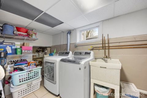 Tiny photo for 314 E Jefferson Avenue, Wheaton, IL 60187 (MLS # 12635688)
