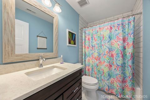 Tiny photo for 314 E Jefferson Avenue, Wheaton, IL 60187 (MLS # 12635688)