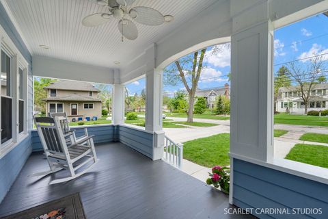 Tiny photo for 314 E Jefferson Avenue, Wheaton, IL 60187 (MLS # 12635688)