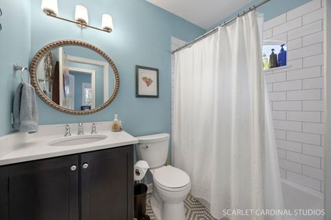Tiny photo for 314 E Jefferson Avenue, Wheaton, IL 60187 (MLS # 12635688)
