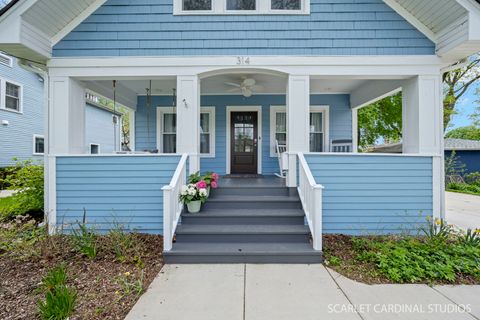Tiny photo for 314 E Jefferson Avenue, Wheaton, IL 60187 (MLS # 12635688)