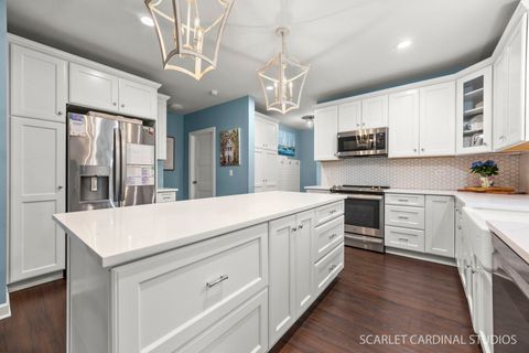 Tiny photo for 314 E Jefferson Avenue, Wheaton, IL 60187 (MLS # 12635688)