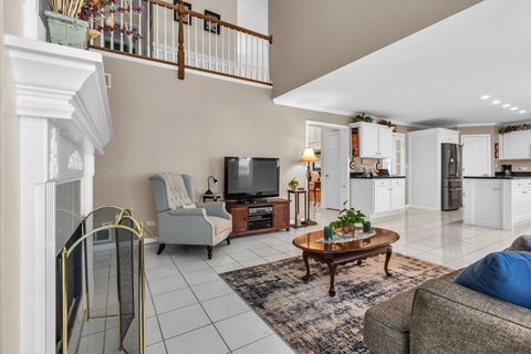 Tiny photo for 251 Cimarron Road, Lombard, IL 60148 (MLS # 12455701)