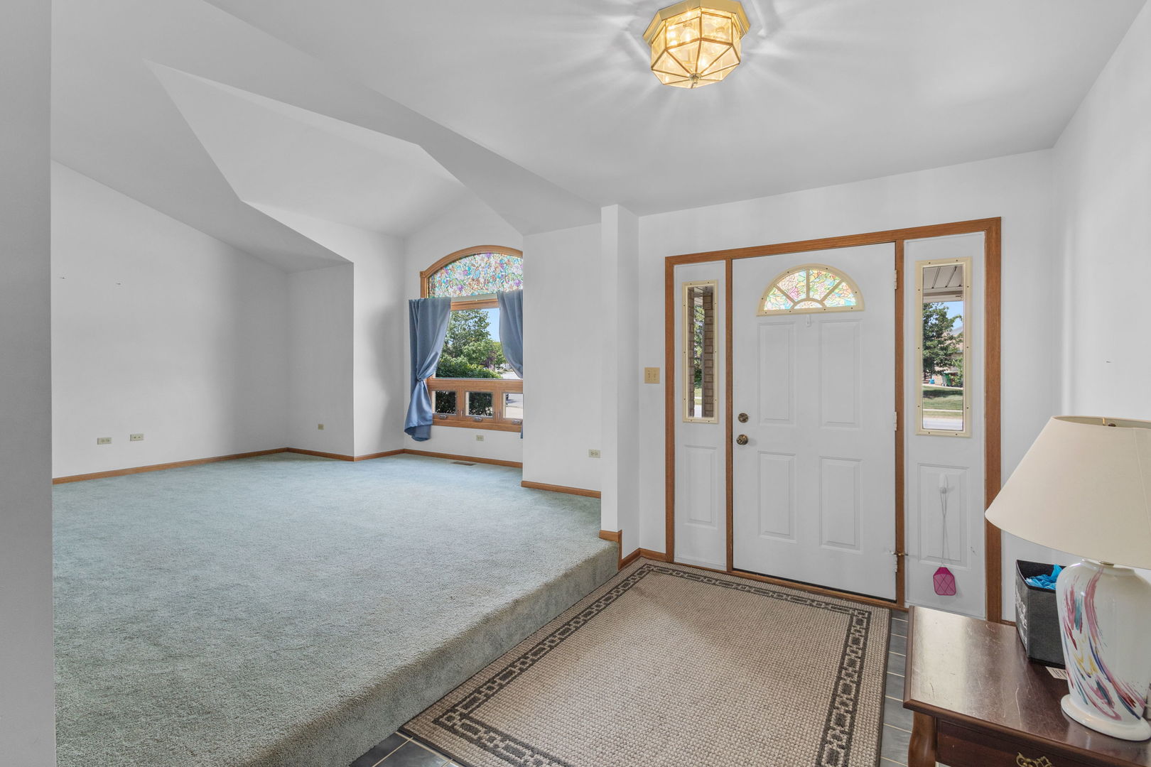8425 Brookside Glen Drive