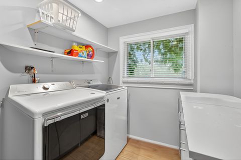 Tiny photo for 2S365 Milton Avenue, Glen Ellyn, IL 60137 (MLS # 12502762)