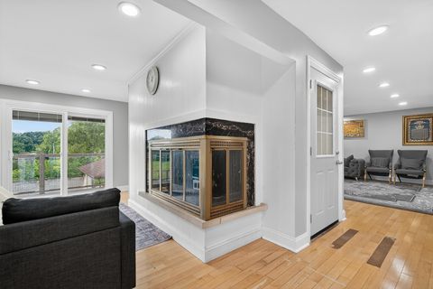 Tiny photo for 2S365 Milton Avenue, Glen Ellyn, IL 60137 (MLS # 12502762)