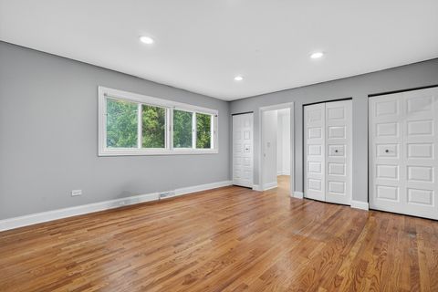 Tiny photo for 2S365 Milton Avenue, Glen Ellyn, IL 60137 (MLS # 12502762)