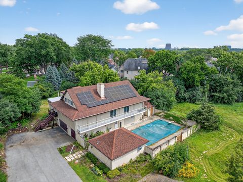 Tiny photo for 2S365 Milton Avenue, Glen Ellyn, IL 60137 (MLS # 12502762)