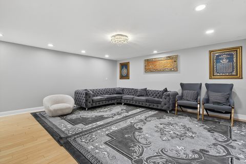 Tiny photo for 2S365 Milton Avenue, Glen Ellyn, IL 60137 (MLS # 12502762)