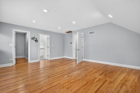 Tiny photo for 2S365 Milton Avenue, Glen Ellyn, IL 60137 (MLS # 12502762)