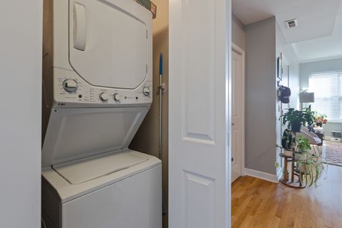 Tiny photo for 2714 N Kedzie Avenue #3, Chicago, IL 60647 (MLS # 12507368)