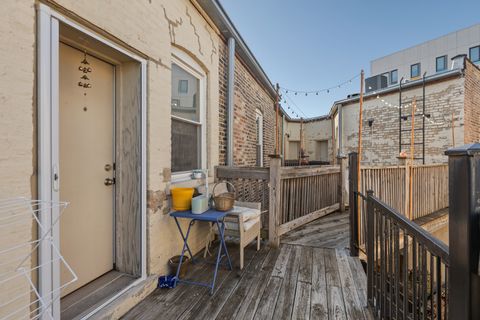Tiny photo for 2714 N Kedzie Avenue #3, Chicago, IL 60647 (MLS # 12507368)