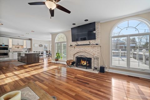 Tiny photo for 1309 Fox Chase Boulevard, St. Charles, IL 60174 (MLS # 12483858)