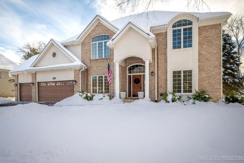 Photo of 1309 Fox Chase Boulevard, St. Charles, IL 60174 (MLS # 12483858)