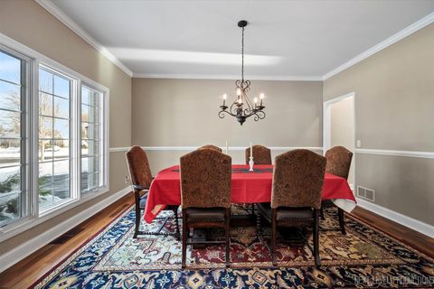 Tiny photo for 1309 Fox Chase Boulevard, St. Charles, IL 60174 (MLS # 12483858)