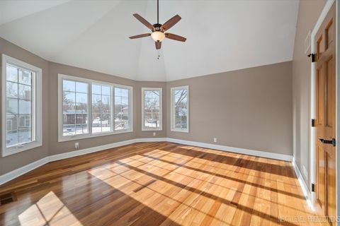 Tiny photo for 1309 Fox Chase Boulevard, St. Charles, IL 60174 (MLS # 12483858)