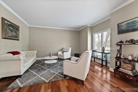 Tiny photo for 1309 Fox Chase Boulevard, St. Charles, IL 60174 (MLS # 12483858)