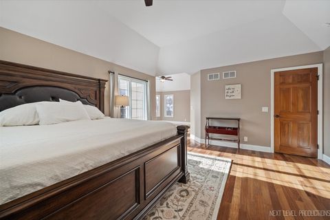 Tiny photo for 1309 Fox Chase Boulevard, St. Charles, IL 60174 (MLS # 12483858)